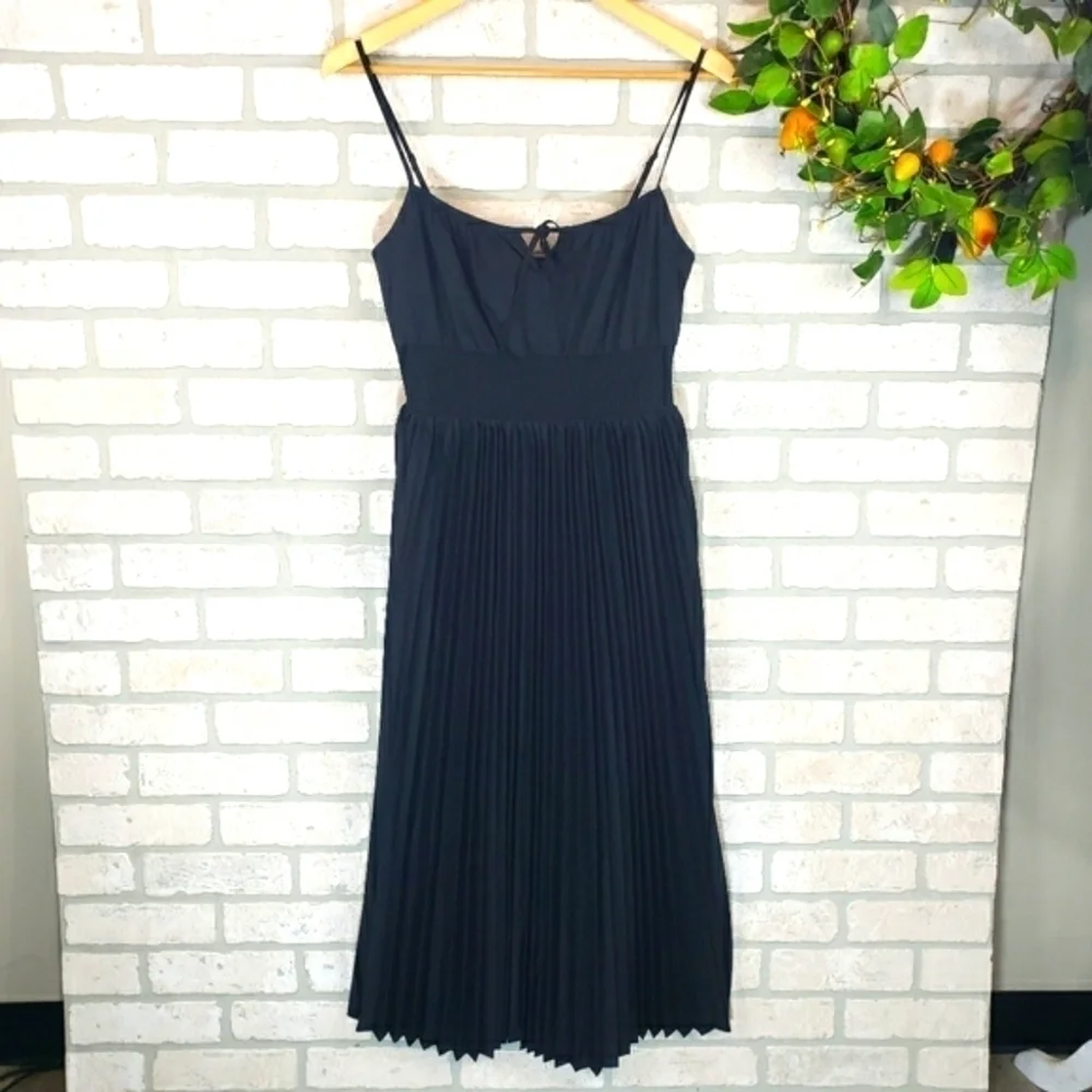 J. CREW Smocked Waist Pleated Dress Size 4